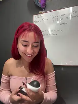 Snapshot of JuliethaDemon_ chatting on 12-18-25, 01:17 JuliethaDemon online show from 12-18-25, 01:17