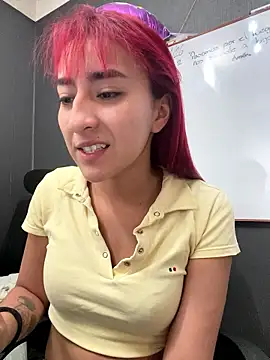 Snapshot of JuliethaDemon_ chatting on 01-19-26, 01:04 JuliethaDemon online show from 01-19-26, 01:04