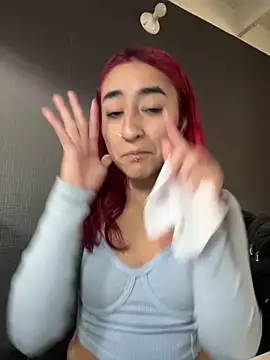 Snapshot of JuliethaDemon_ chatting on 02-18-26, 01:40 JuliethaDemon online show from 02-18-26, 01:40