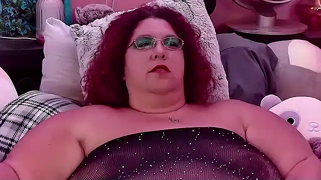 Snapshot of lil-gemini-hippy chatting on 10-06-25, 02:42 lil-gemini-hippy online show from 10-06-25, 02:42