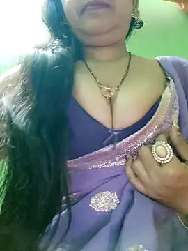 Sofia-ex online show from 11-28-25, 11:51