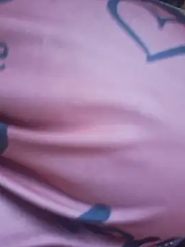 Snapshot of your-cute-baby chatting on 12-15-25, 09:13 your-cute-baby online show from 12-15-25, 09:13