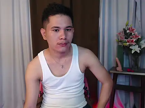 Snapshot of master_kent chatting on 09-11-25, 10:15 master kent online show from 09-11-25, 10:15