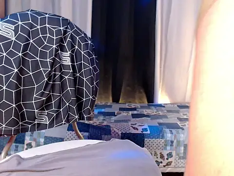 Snapshot of master_kent chatting on 02-25-26, 09:35 master kent online show from 02-25-26, 09:35