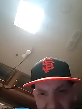 Snapshot of Bigrich112277 chatting on 03-12-26, 12:06 Bigrich112277 online show from 03-12-26, 12:06