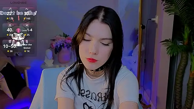 Sophie SkyAngel online show from 10-29-25, 01:35