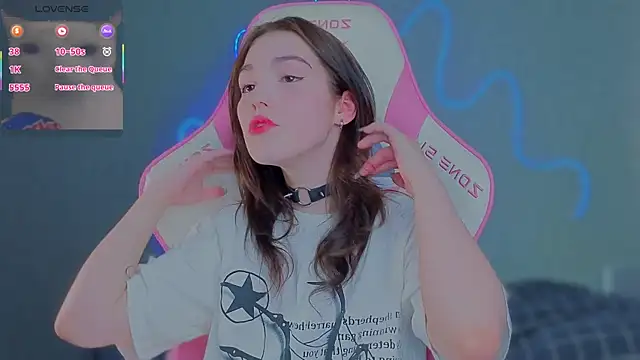 Sophie SkyAngel online show from 07-04-26, 07:25