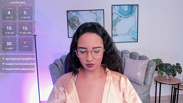 Sharon breezee online show from 10-12-25, 04:22