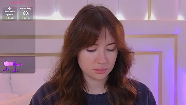 MeganStrain online show from 10-06-25, 03:15