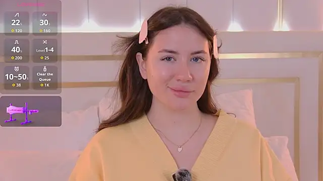 MeganStrain online show from 10-07-25, 03:25