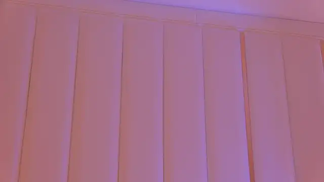 MeganStrain online show from 11-04-25, 03:16