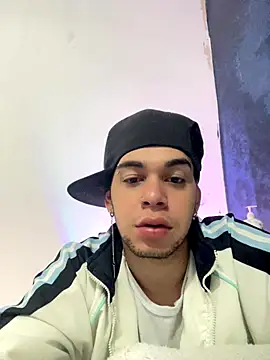 enzo vittale03  online show from 01-06-26, 03:16