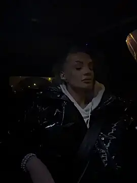 BOO D online show from 12-21-25, 09:22