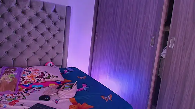 Snapshot of dreamsussi chatting on 01-13-26, 09:31 dreamsussi online show from 01-13-26, 09:31