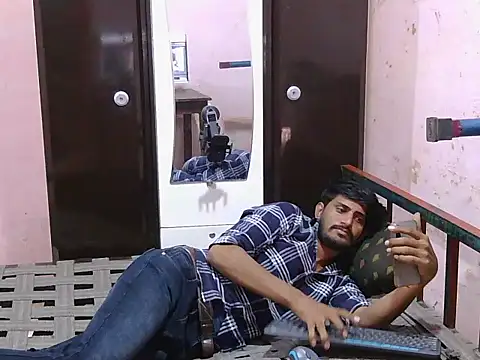 krishjaat43 online show from 10-29-25, 03:58