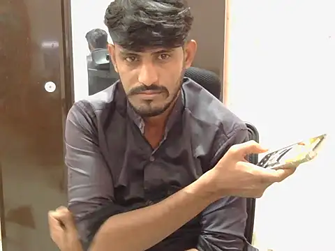 krishjaat43 online show from 11-18-25, 04:39