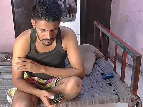 krishjaat43 online show from 04-24-26, 07:33