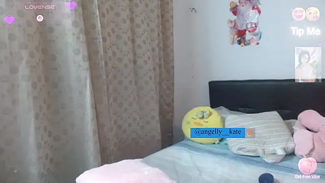 Snapshot of angelly__kate chatting on 12-04-25, 02:10 angelly kate online show from 12-04-25, 02:10