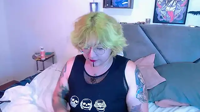 XxGreenGoodxX online show from 02-02-26, 06:50