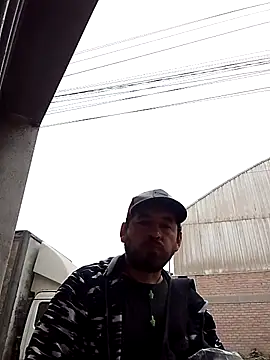 Lujor online show from 04-27-26, 01:09