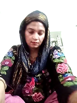 Snapshot of Chhaya_hot chatting on 09-30-25, 03:22 Chhaya hot online show from 09-30-25, 03:22