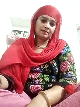 Snapshot of Chhaya_hot chatting on 10-19-25, 12:06 Chhaya hot online show from 10-19-25, 12:06