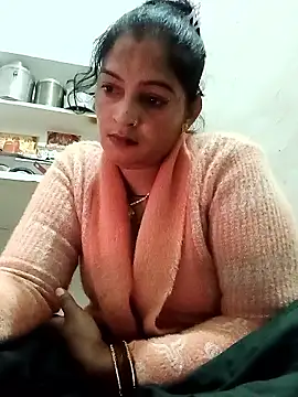 Snapshot of Chhaya_hot chatting on 12-21-25, 02:30 Chhaya hot online show from 12-21-25, 02:30