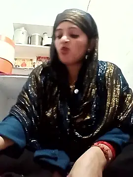 Snapshot of Chhaya_hot chatting on 01-15-26, 01:37 Chhaya hot online show from 01-15-26, 01:37