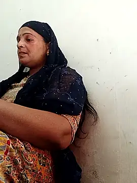 Snapshot of Chhaya_hot chatting on 02-15-26, 08:46 Chhaya hot online show from 02-15-26, 08:46