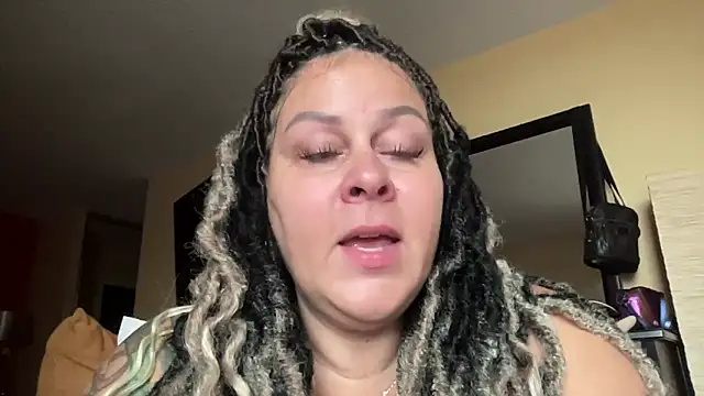 number1slut online show from 04-28-26, 01:05