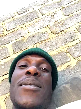 cuminsidebby online show from 10-08-25, 03:42