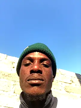 cuminsidebby online show from 10-10-25, 04:22