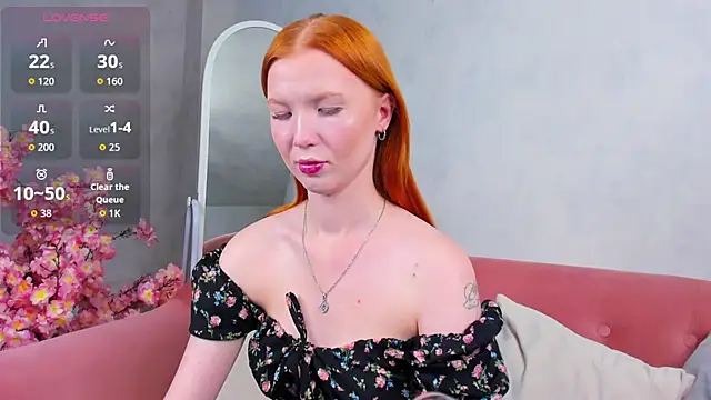 Anna Patterson online show from 09-14-25, 01:16