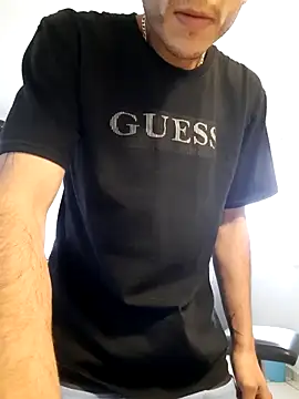 Snapshot of Jaleale33 chatting on 01-05-26, 07:50 Jaleale33 online show from 01-05-26, 07:50