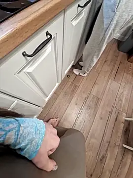 Snapshot of yourfavpsy_ chatting on 11-22-25, 01:43 yourfavpsy online show from 11-22-25, 01:43