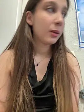 Snapshot of yourfavpsy_ chatting on 04-02-26, 01:31 yourfavpsy online show from 04-02-26, 01:31