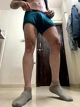 Snapshot of FitNhot_sam chatting on 09-22-25, 06:10 FitNhot sam online show from 09-22-25, 06:10