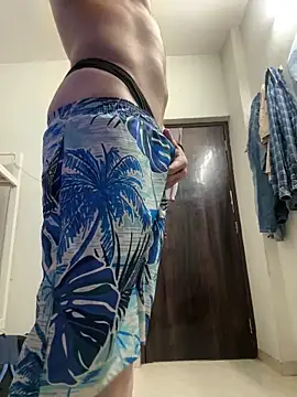 Snapshot of FitNhot_sam chatting on 09-29-25, 10:42 FitNhot sam online show from 09-29-25, 10:42