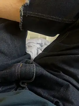 Snapshot of FitNhot_sam chatting on 11-02-25, 01:57 FitNhot sam online show from 11-02-25, 01:57