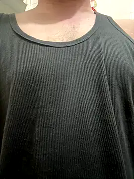 Snapshot of FitNhot_sam chatting on 11-11-25, 08:09 FitNhot sam online show from 11-11-25, 08:09