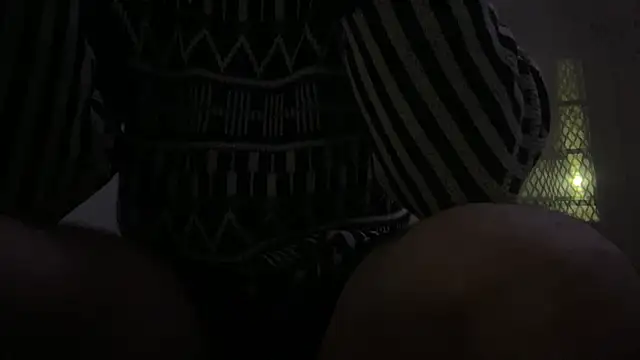 Snapshot of FitNhot_sam chatting on 12-22-25, 05:21 FitNhot sam online show from 12-22-25, 05:21