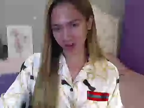 urGoddessChloexxx online show from 05-28-26, 05:32