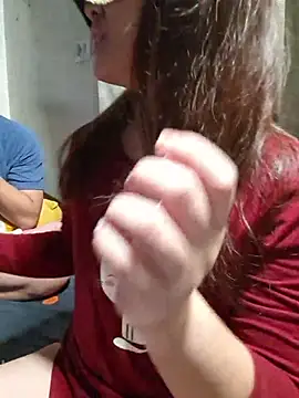 Snapshot of hihiakiko chatting on 11-16-25, 03:39 hihiakiko online show from 11-16-25, 03:39