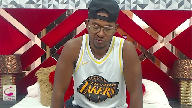 AndyCalifornia1 online show from 12-22-25, 11:02