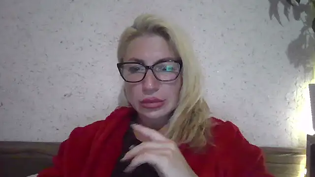 fox red lady7 online show from 10-05-25, 07:12