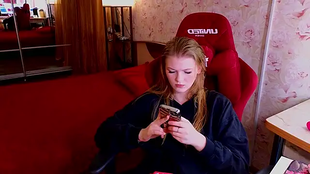 Jenny Skinner20 online show from 11-09-25, 04:05