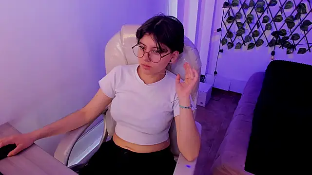 Snapshot of Nathaly_ds chatting on 10-12-25, 07:46 Nathaly ds online show from 10-12-25, 07:46