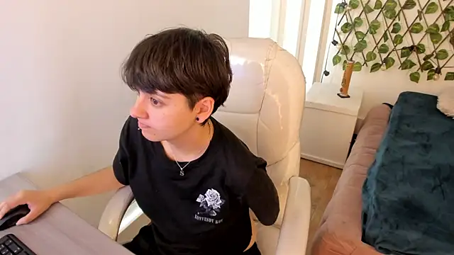 Snapshot of Nathaly_ds chatting on 11-10-25, 07:46 Nathaly ds online show from 11-10-25, 07:46