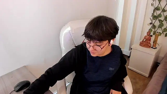 Snapshot of Nathaly_ds chatting on 11-23-25, 07:35 Nathaly ds online show from 11-23-25, 07:35