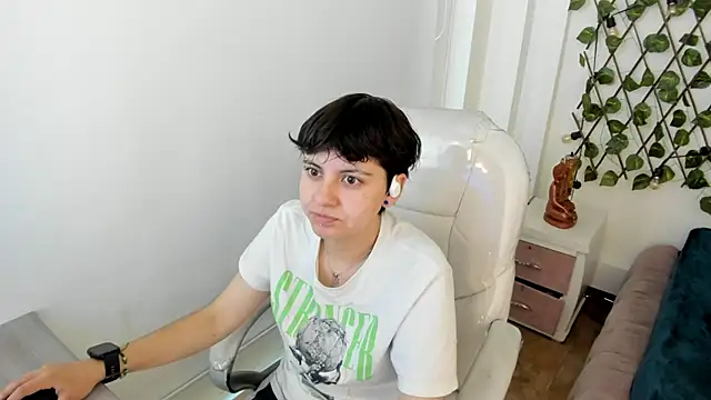 Snapshot of Nathaly_ds chatting on 11-24-25, 07:24 Nathaly ds online show from 11-24-25, 07:24